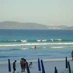 Praia do Forte, na esquina da quadra da praia