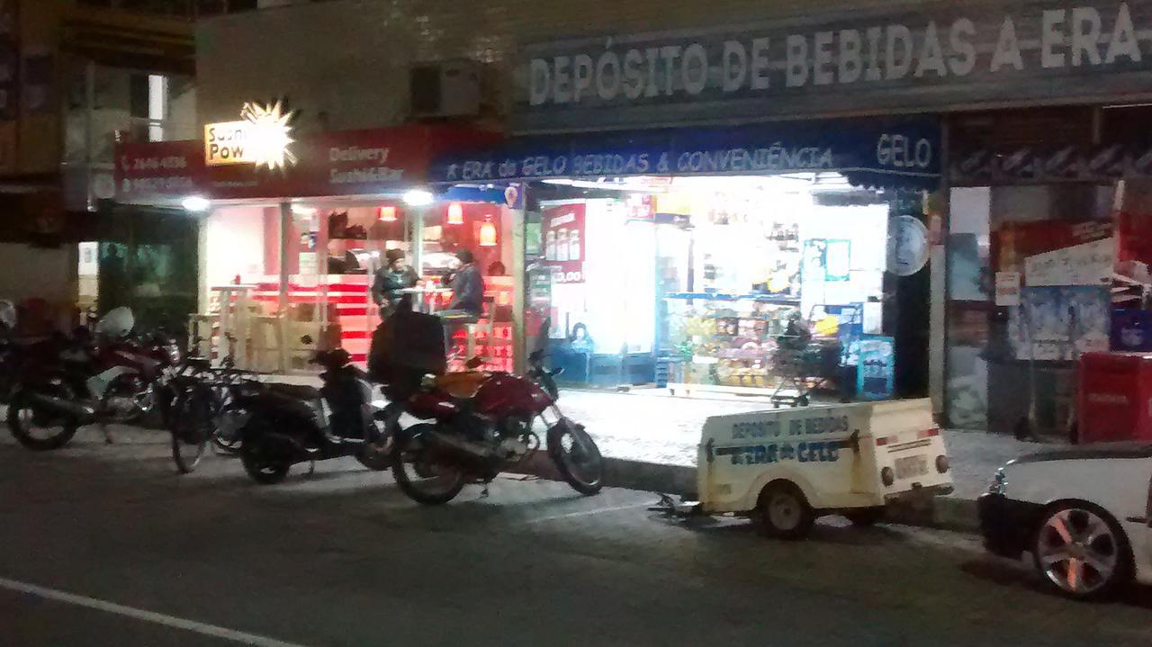 Do Forte, Na Esquina Da Quadra Da Apartment Cabo Frio